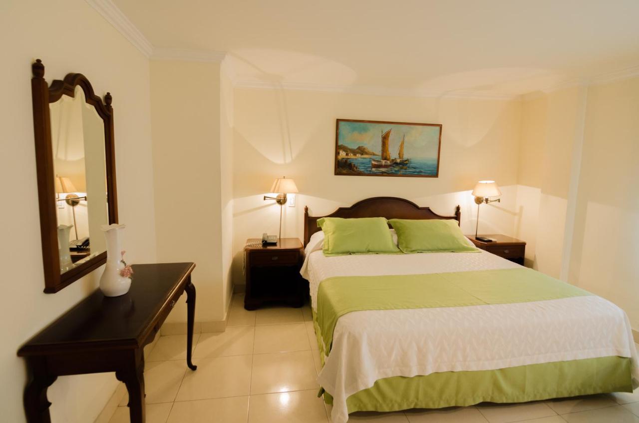 Hotel Majestic Barranquilla  Exteriör bild
