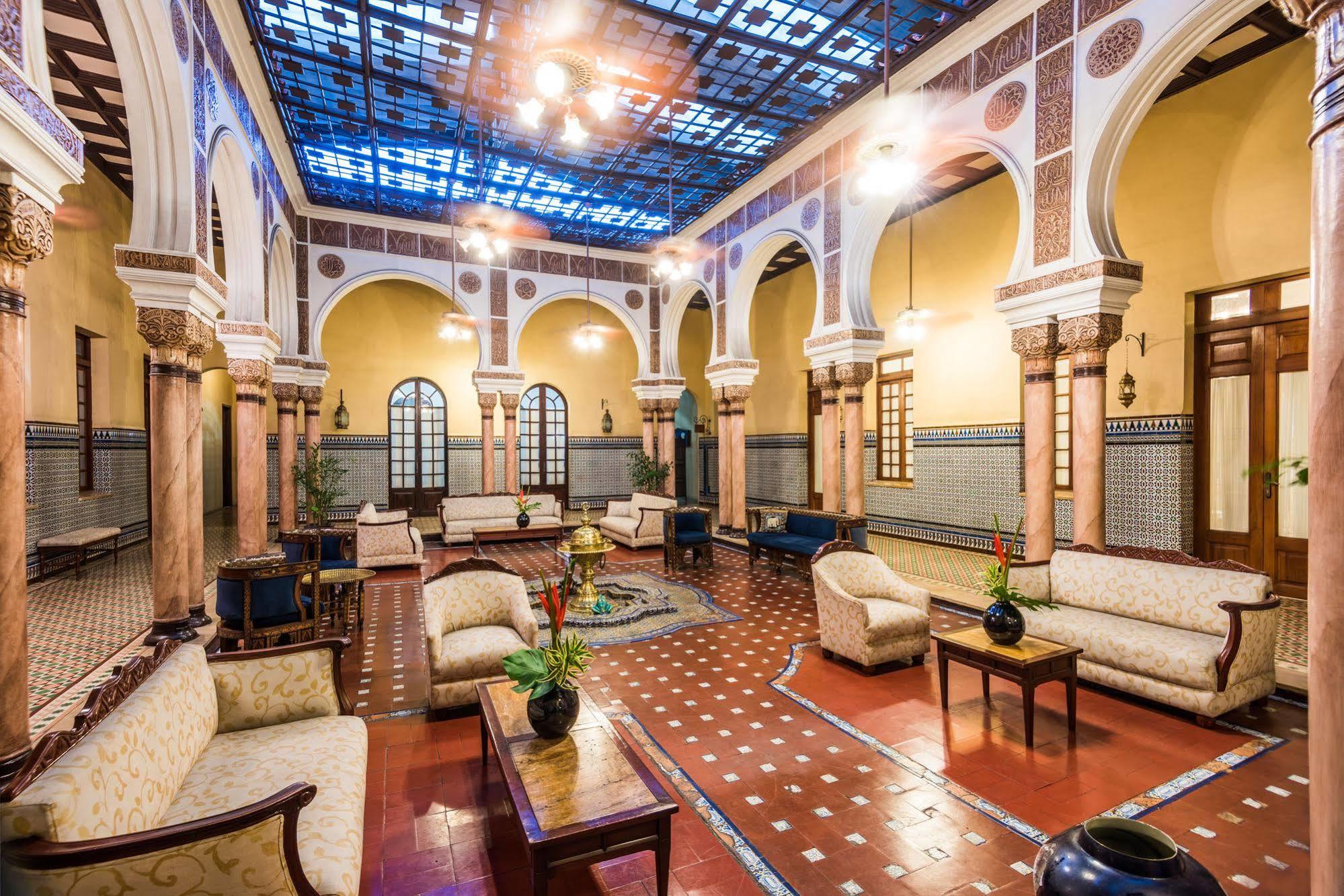 Hotel Majestic Barranquilla  Exteriör bild